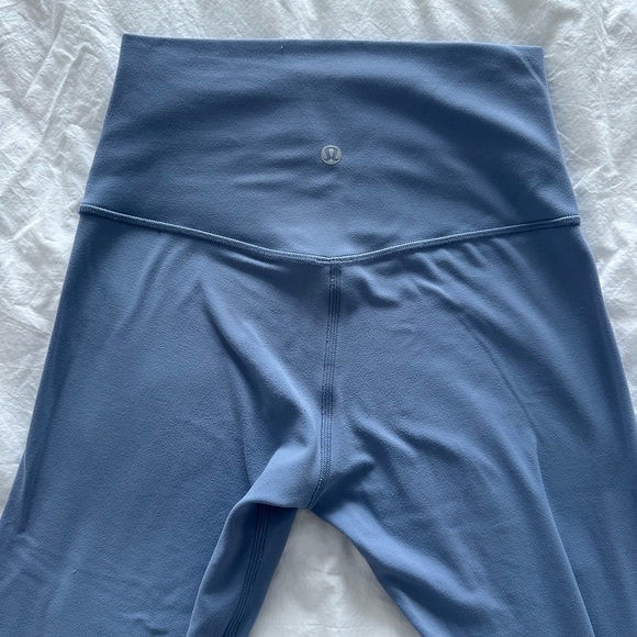 Lululemon Align Legging - Picture 8 of 9